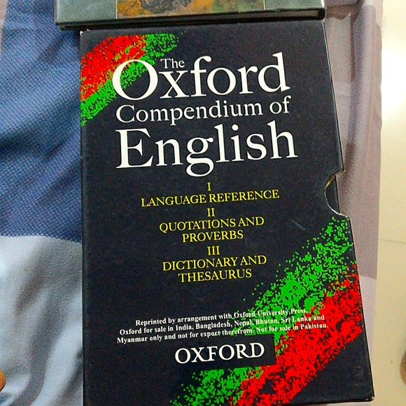 The Oxford Compendium of English - Picture 2 of 8